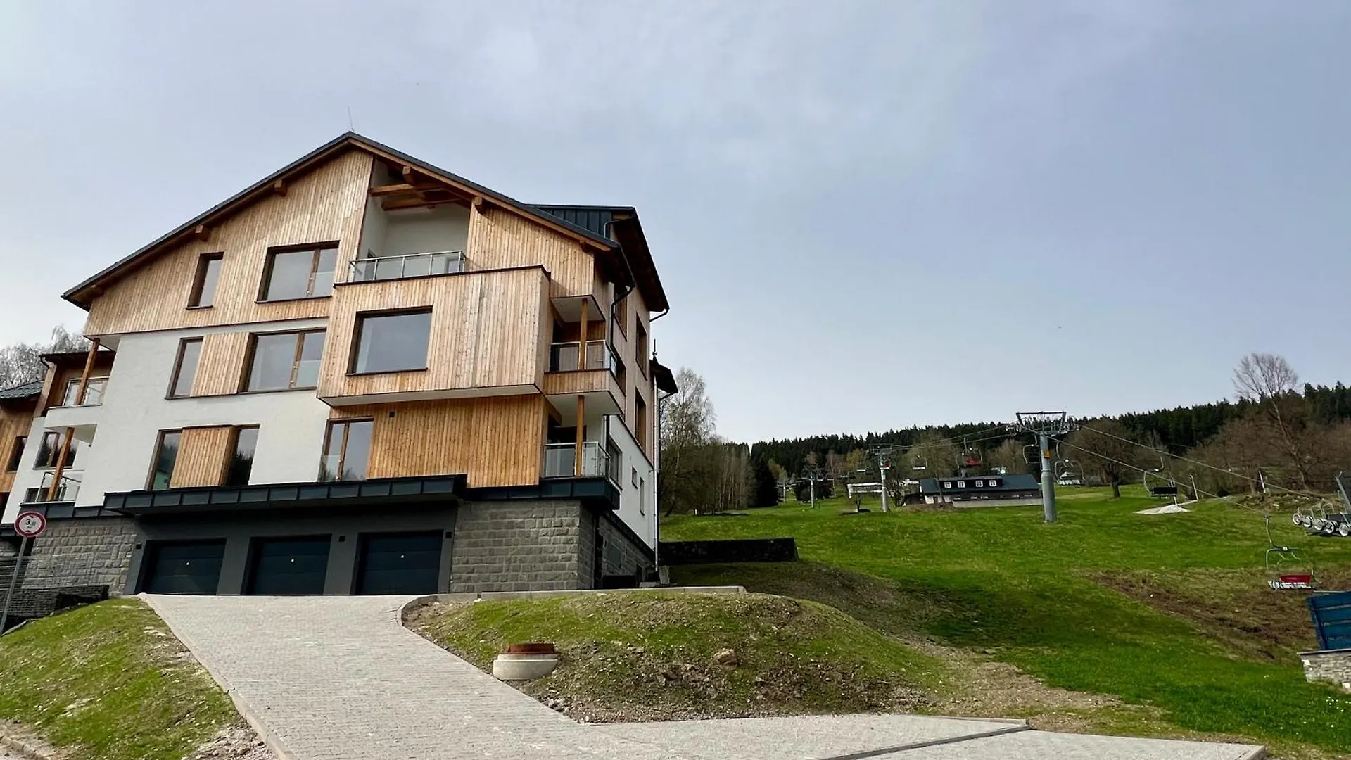Golden Ridge Apartments Spindleruv Mlyn